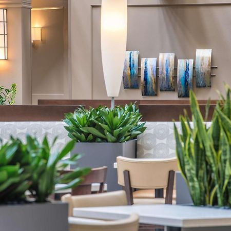 Embassy Suites By Hilton Seattle - Tacoma International Airport Таквила Экстерьер фото