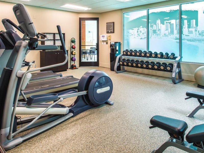 Embassy Suites By Hilton Seattle - Tacoma International Airport Таквила Экстерьер фото