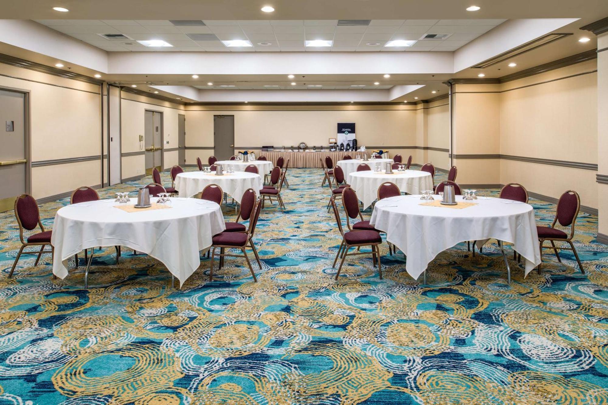 Embassy Suites By Hilton Seattle - Tacoma International Airport Таквила Экстерьер фото