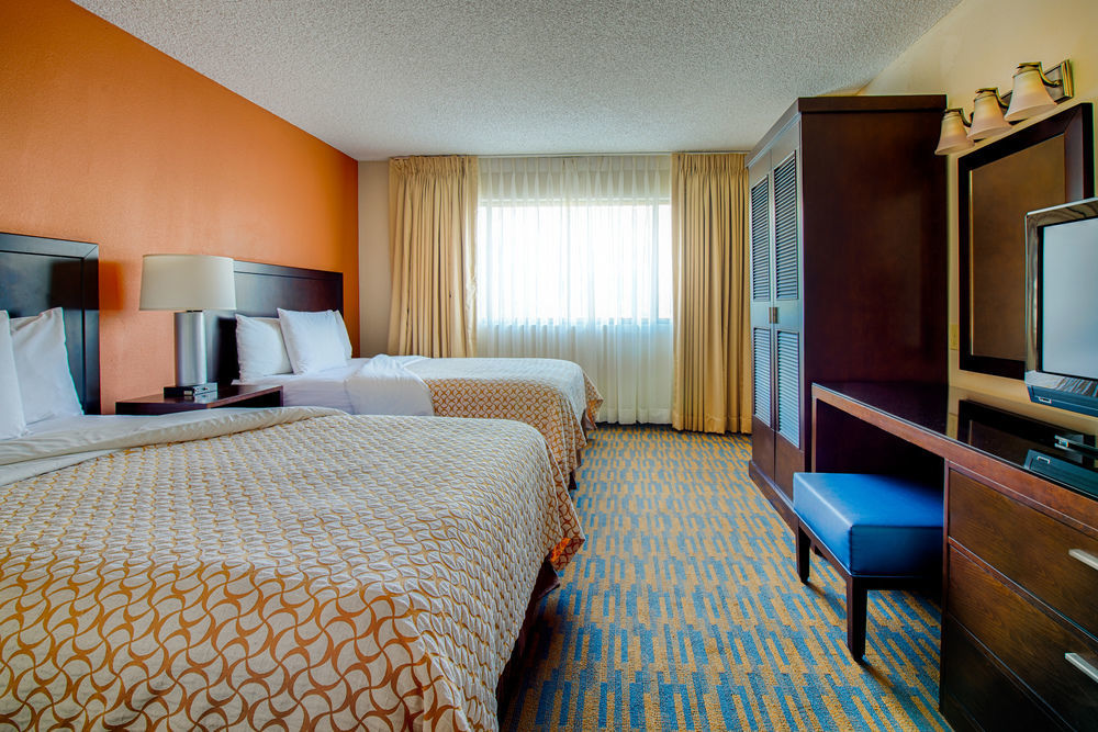 Embassy Suites By Hilton Seattle - Tacoma International Airport Таквила Экстерьер фото